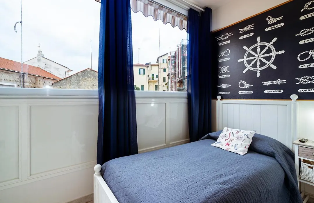 6 in centro guest house-1