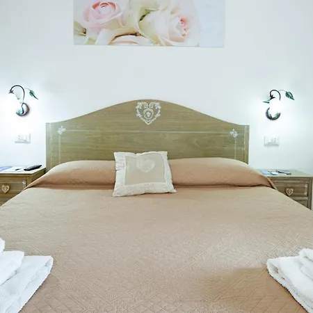 6 in centro guest house-3